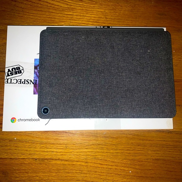 Tablet chrome book like new/ Lenovo